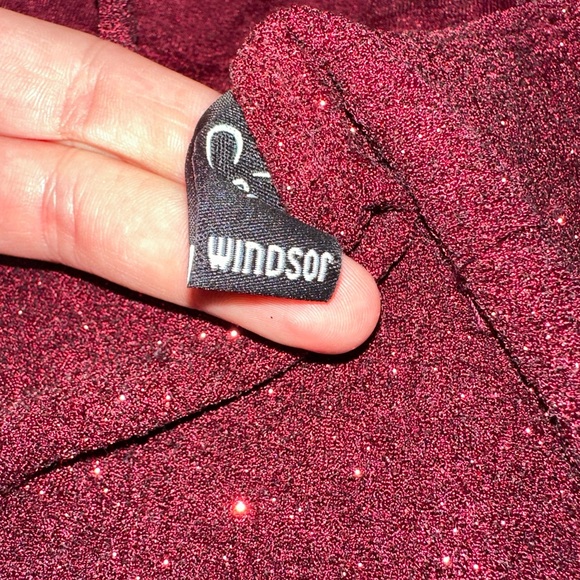 Sparkly Red formal dress, size small - Picture 4 of 4